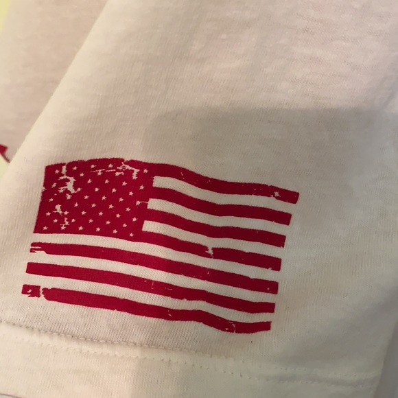 Under Armour t-shirt - Picture 4 of 9